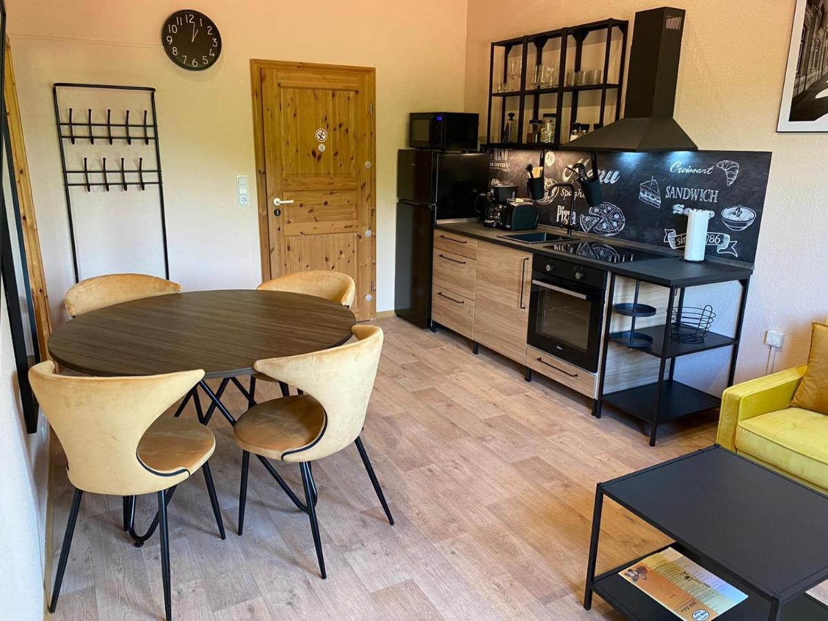 Ferienwohnungen Park Cafe Am Kurpark Bernkastel-Kues Ngoại thất bức ảnh